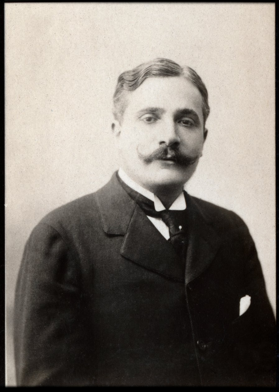 Portræt af Pierre Decourcelle (1856-1926), fransk forfatter. af French Photographer