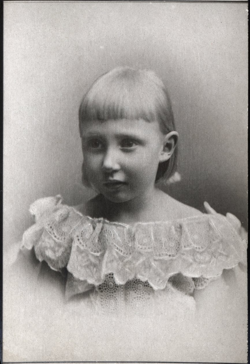 Portræt af prinsesse Dagmar af Danmark og Island (1890-1961). af French Photographer