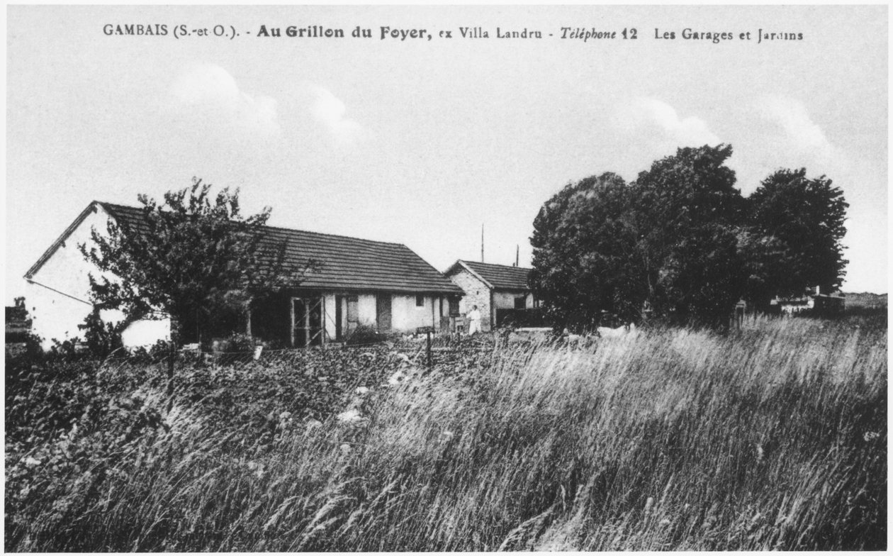 Postkort, der forestiller Henri Desire Landrus hus (1869-1922) i Gambais af French Photographer