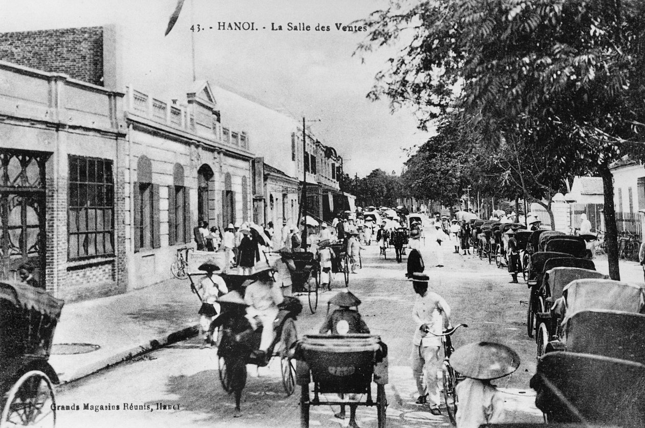 Salgslokalet i Hanoi, ca. 1920 af French Photographer