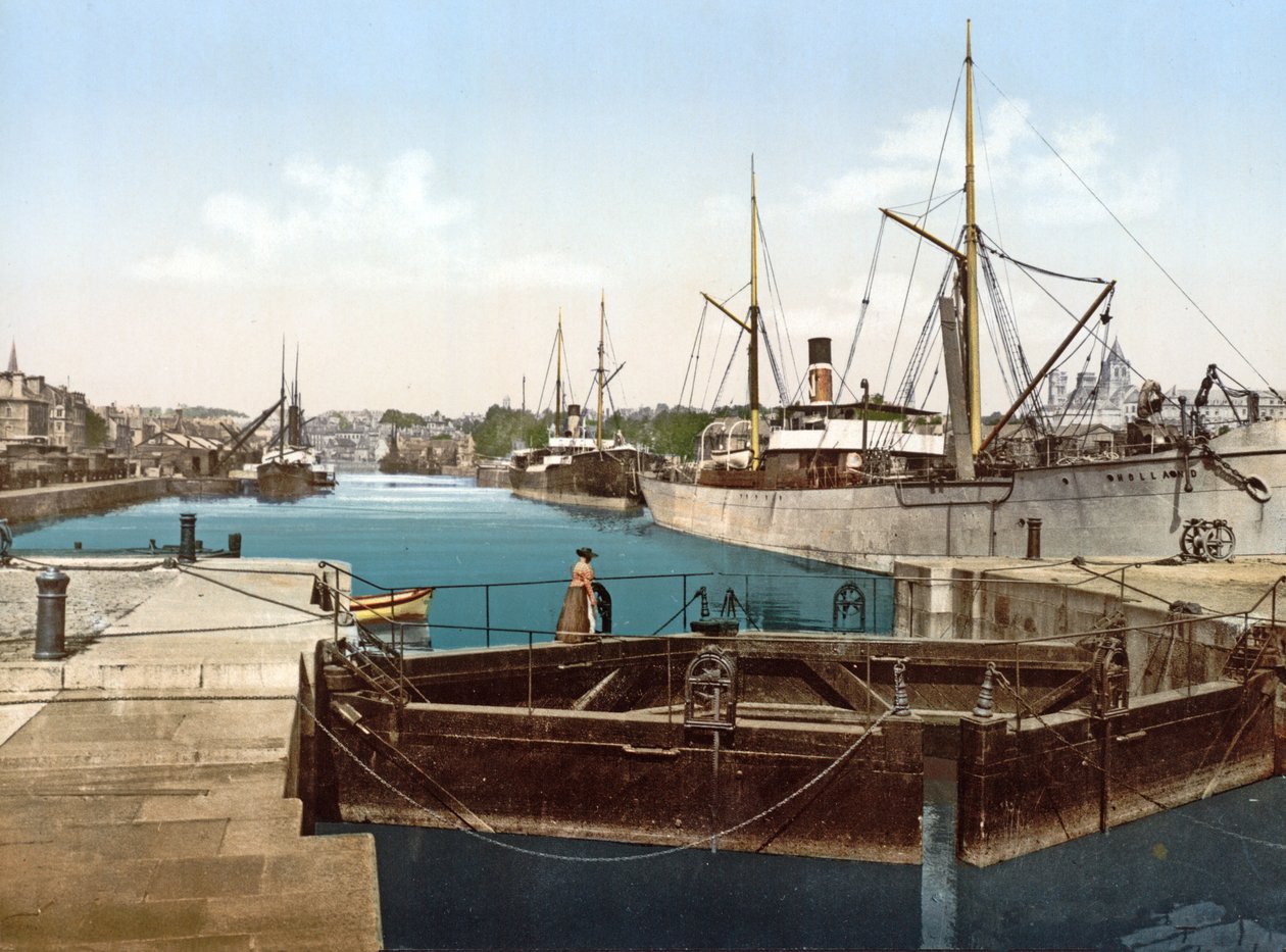 Se op ad kanalen fra sluseportene ved Caen, 1980-1900 af French Photographer