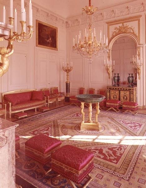 Et receptionslokale på Grand Trianon (foto) af French School