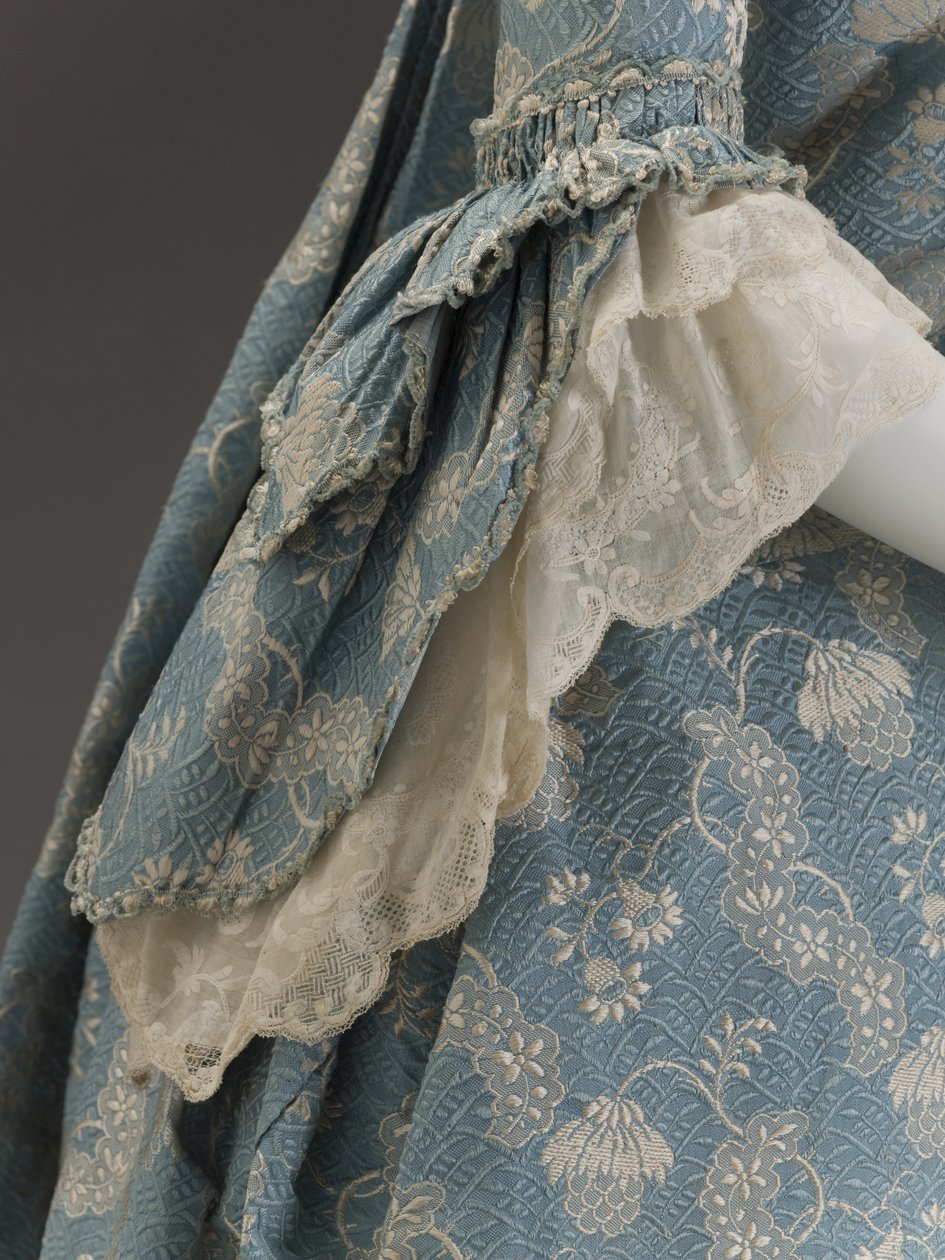 Blå kjole, ca. 1760 (silkebrokade) af French School