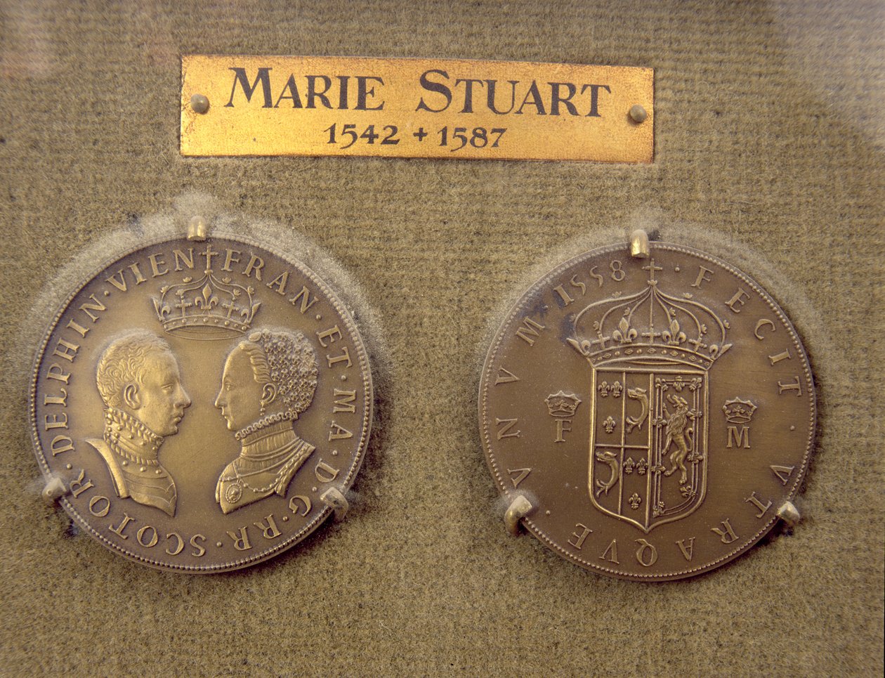 Mønt præget efter ægteskabet mellem Mary Queen of Scots (1542-87) og Frans II (1544-60) 1588 af French School