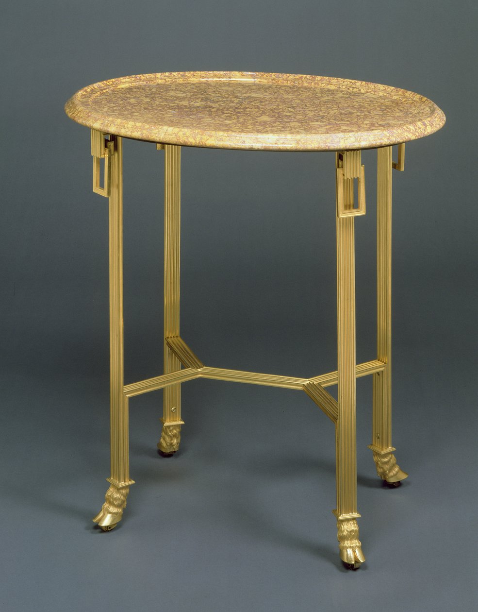Vejviser Gueridon, ca. 1799 (ormolu og marmor) af French School