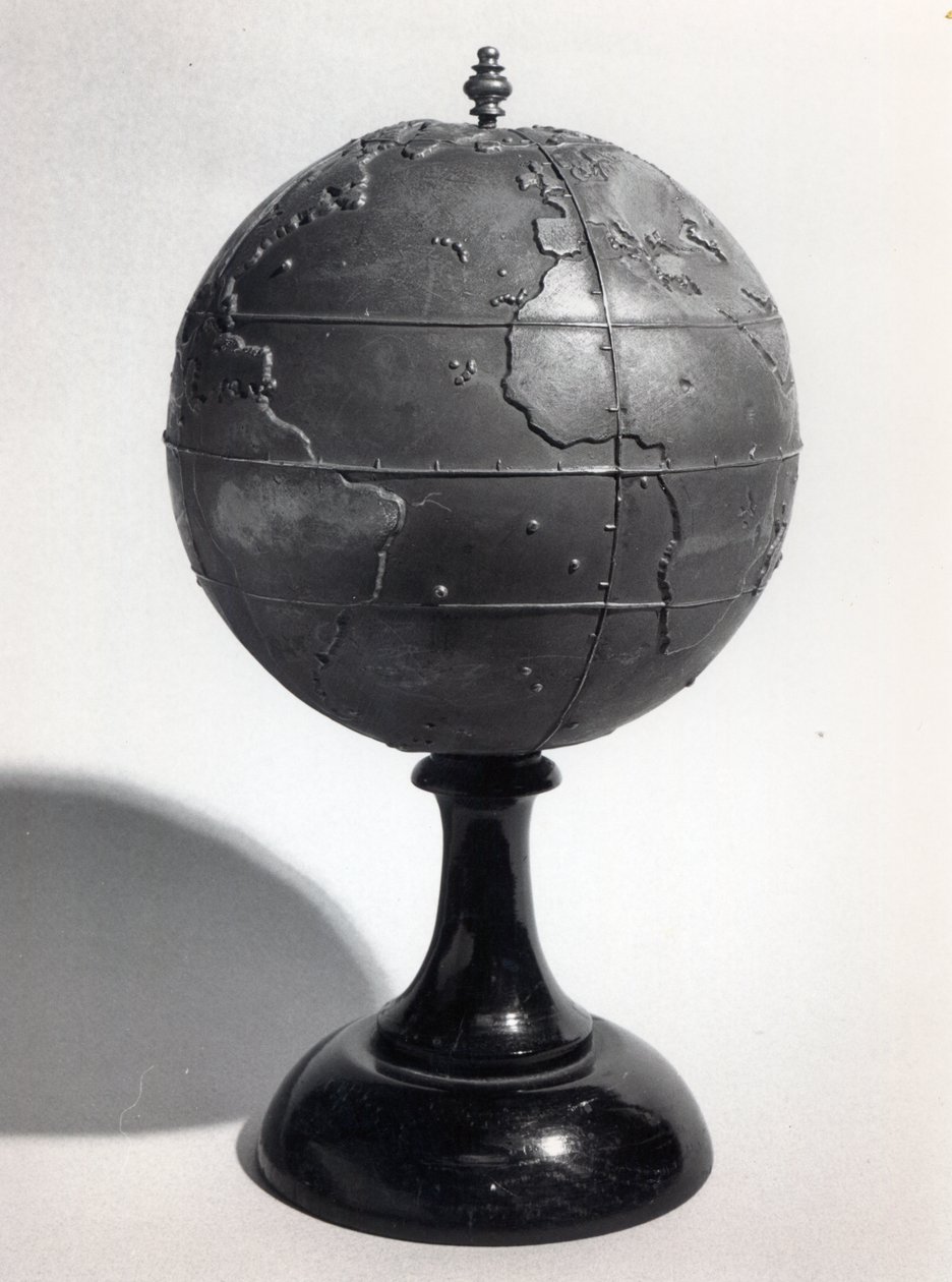Pædagogisk globus for blinde (bronze) (s/h foto) af French School