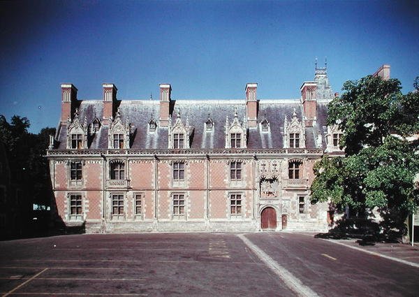 Facade af Ludvig XII-fløjen, 1498-1503 af French School