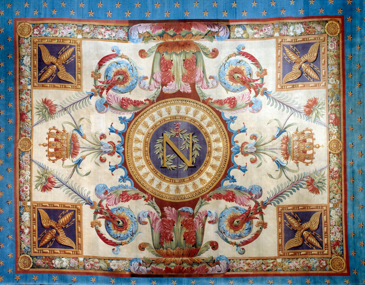 Første imperium: tæppe til tronsalen i Palais des Tuileries fremstillet af sæbefabrikken. Sol 7,80 x 6,40 m. 1809 Malmaison, musee du chateau af French School