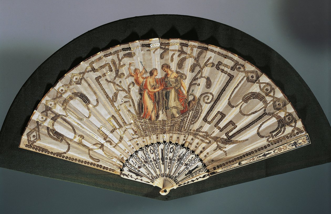 Håndvifte med Venus og Juno, silkeblad med broderi og pailletter, sølv-damasceneret gennemboret knoglebeskyttelsespind af French School
