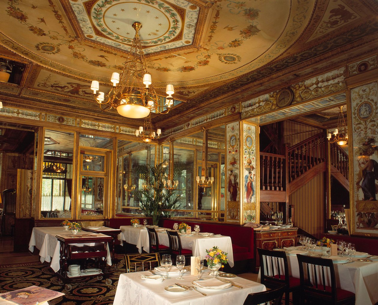Indvendig udsigt til restauranten "" Le Grand vefour"" i haverne i Palais Royal, realiseret i det 18. århundrede. Paris. af French School