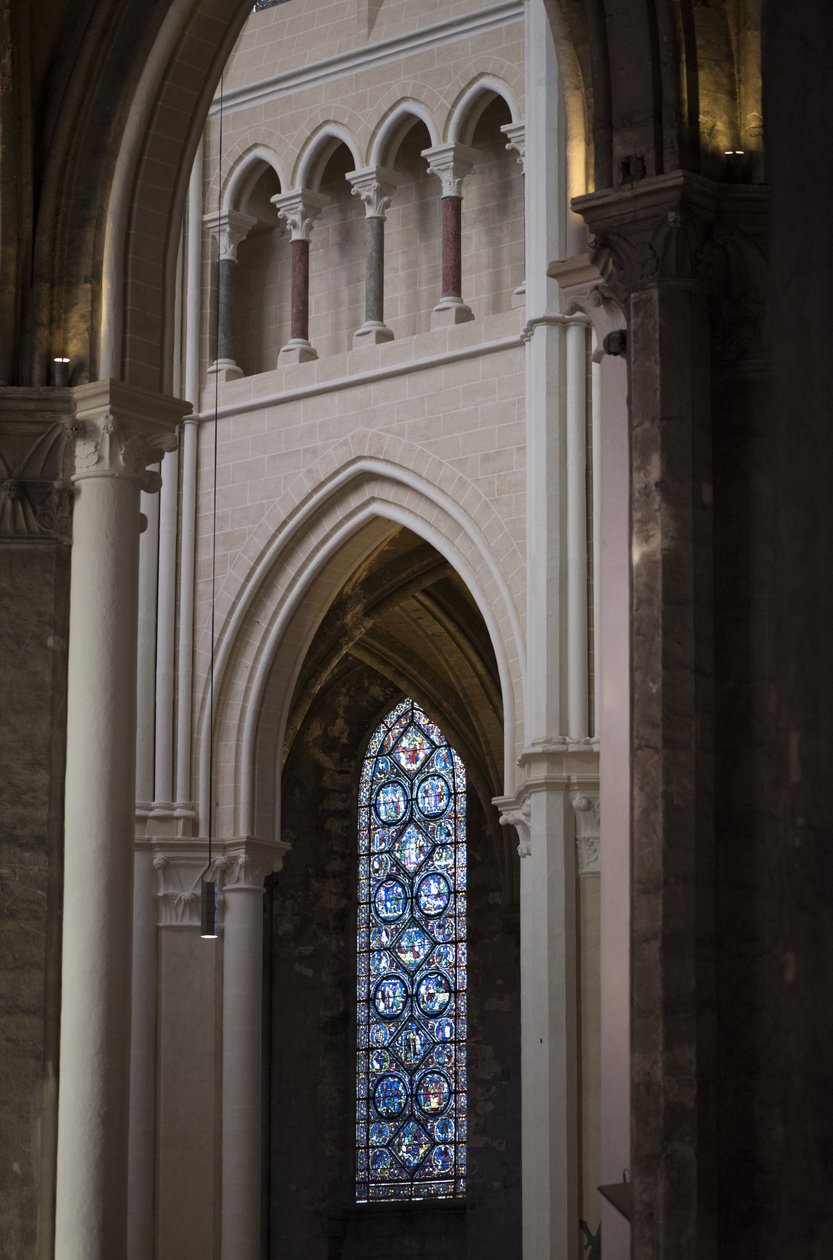 Indvendige detaljer af katedralen i chartres af French School