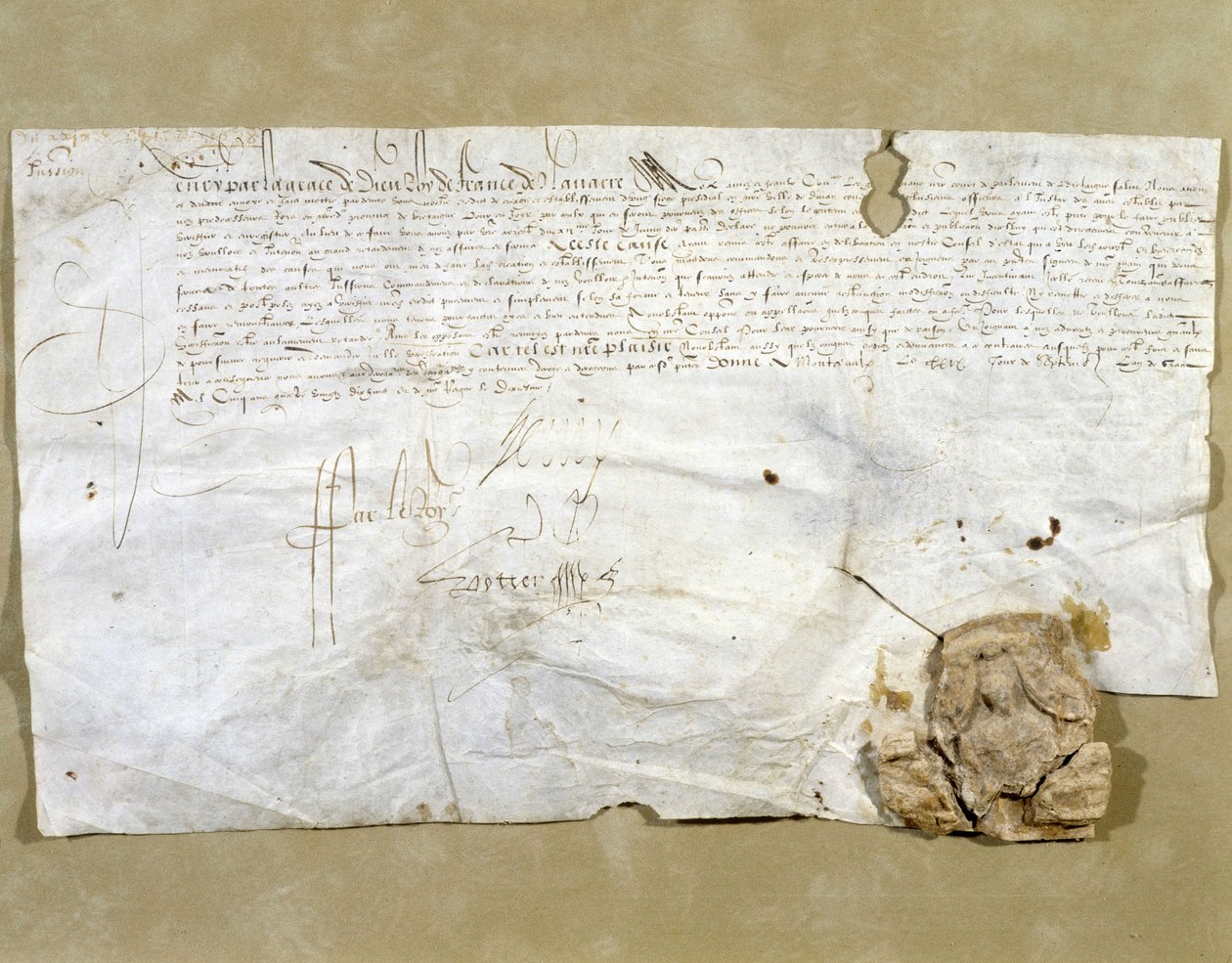 Brev underskrevet af Henri IV, der indstiftede Dinan som præsident, efter at byen blev returneret til ham af French School