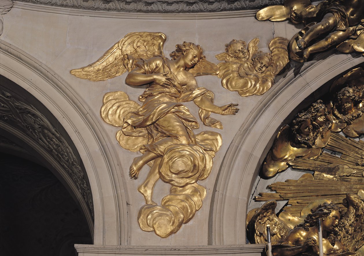 Louis XIV stil engel, fra buen til venstre for højalteret i kapellet (forgyldt bronze) af French School