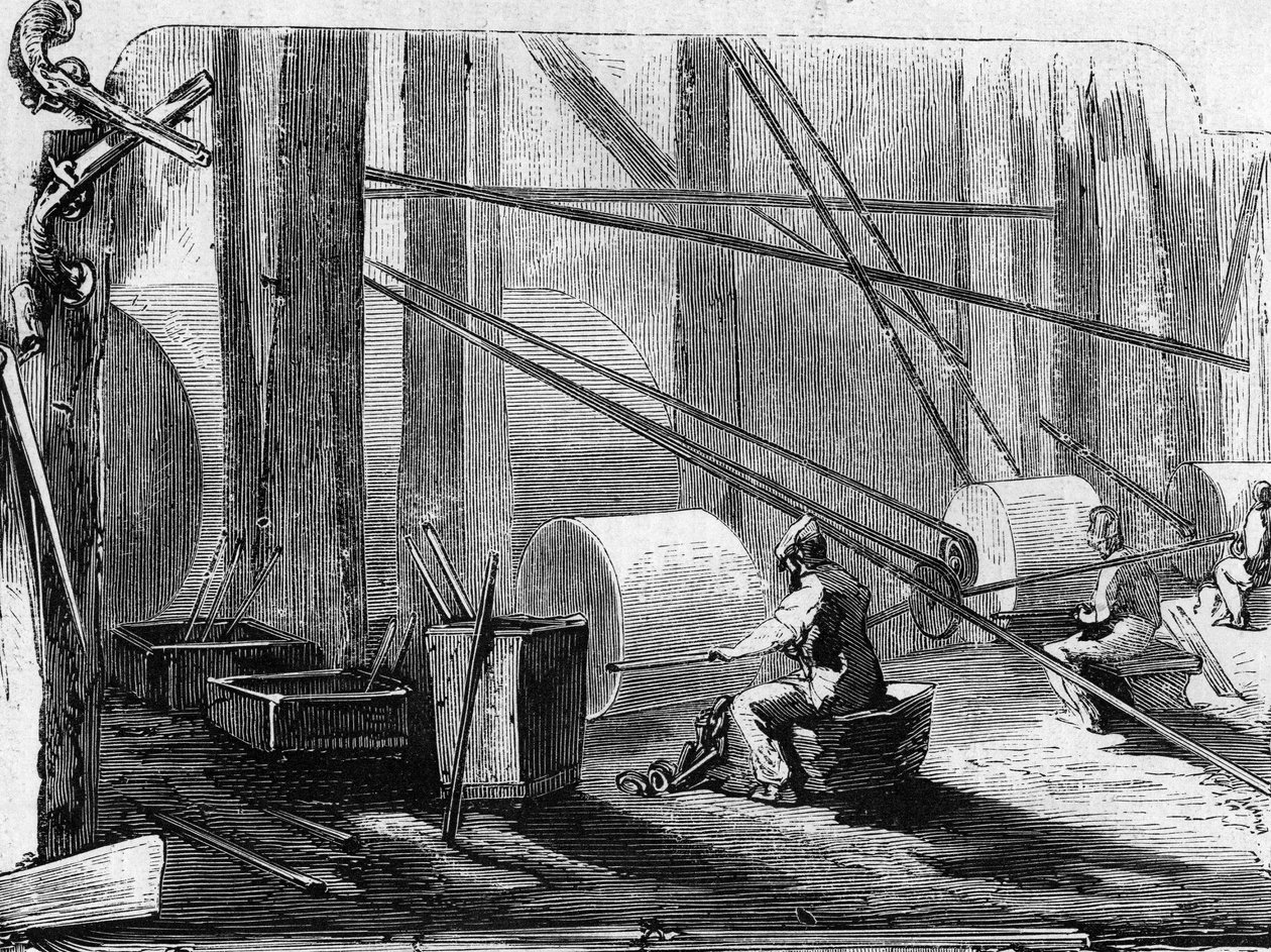 Fremstilling af riffelpistoler: polerjernscylindre med stenhjul. Indgravering i "" Le Monde Illustré"" nr. 35 af 12. december 1857. af French School