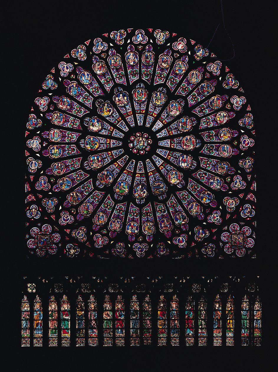 Det nordlige tværarms rosenvindue forestiller Jomfruen og Barnet i midten omgivet af gammeltestamentlige tegn, designet ca. 1250 af French School