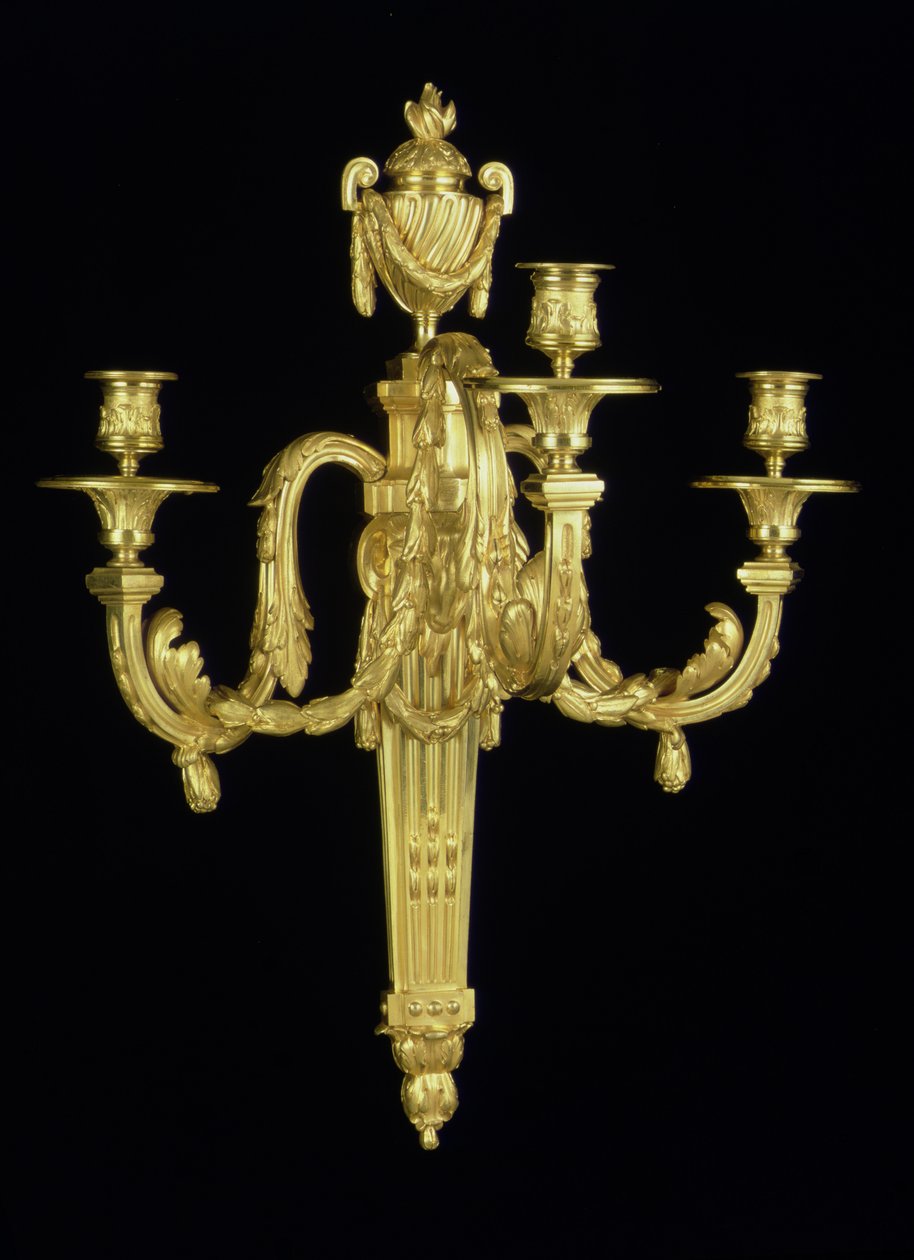 En af et par Louis XVI tregrenede væglamper, ca. 1775 (ormolu) af French School