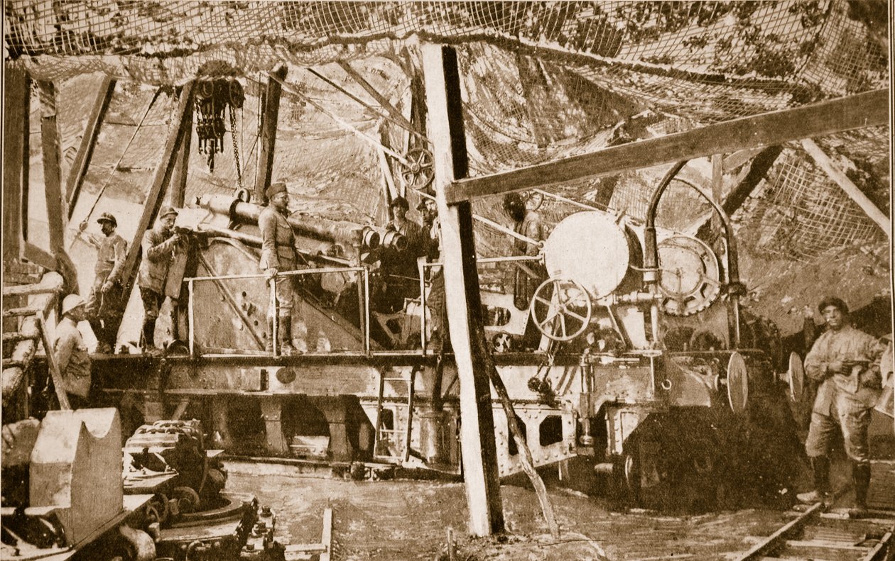 En af de tunge kanoner, der blev brugt af de allierede i deres massive afskærmede stilling på Somme, 1914-19 af French School