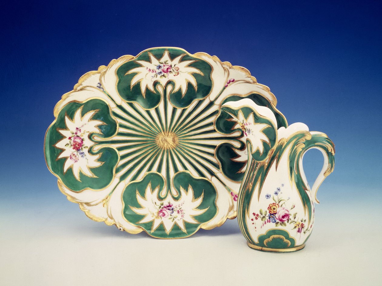 Tallerken og kande med dekoration af blomster, Sevres (porcelæn) af French School