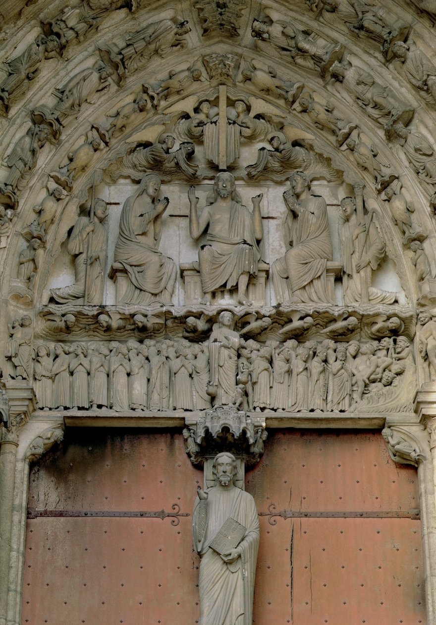 South Portal tympanon afbilder Kristus tronet med en Beau Christ-figur på trumeauet nedenfor, 1100-tallet af French School