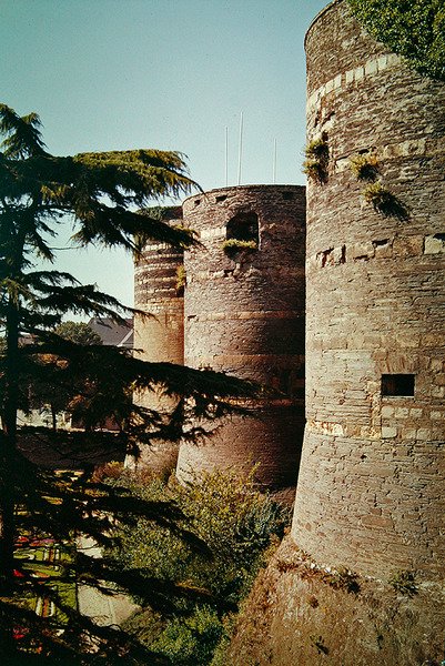 Chateau dAngers, færdiggjort 1238 af French School