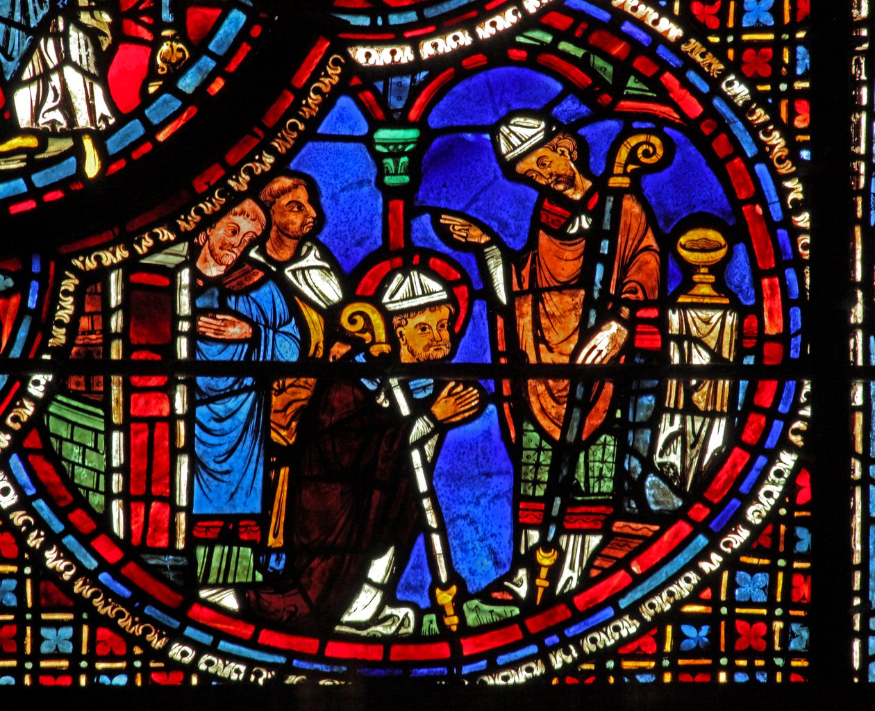 St Lubin-vinduet: er indviet biskop (w45) af French School