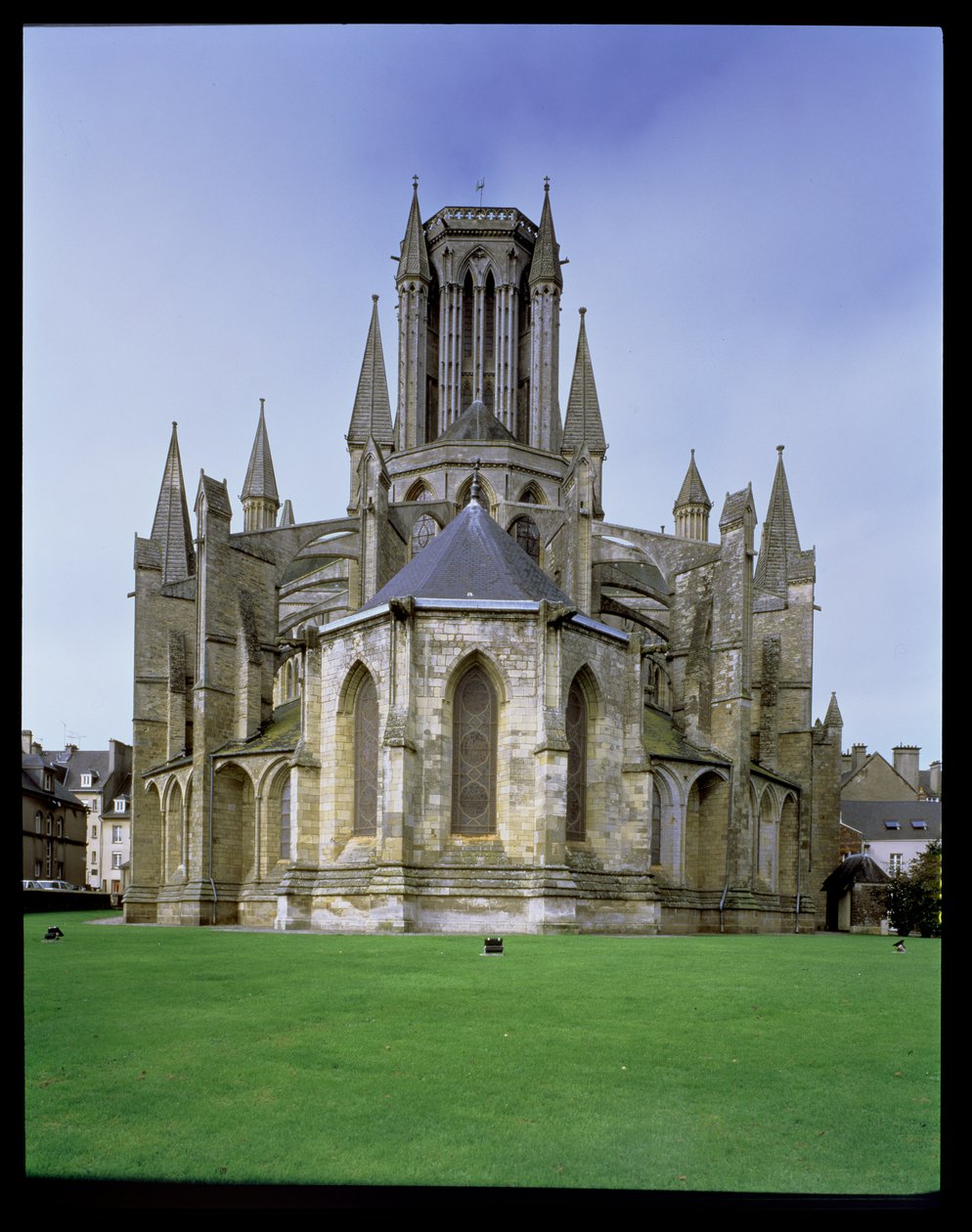 Udsigt over Coutances-katedralen fra øst af French School
