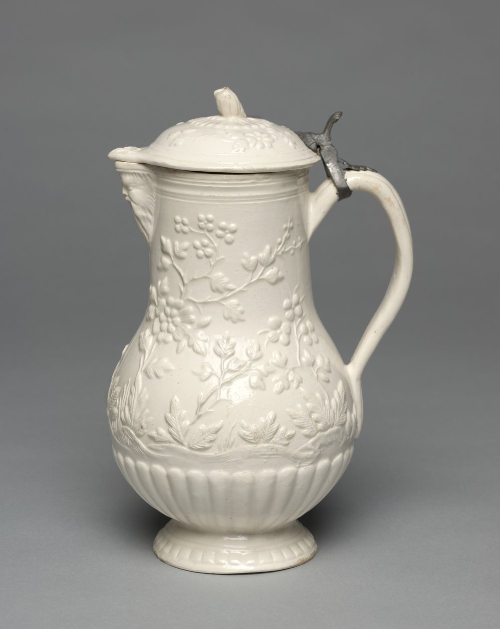 Vandkande, fremstillet af Pont-aux-Choux Factory, ca. 1770 af French School