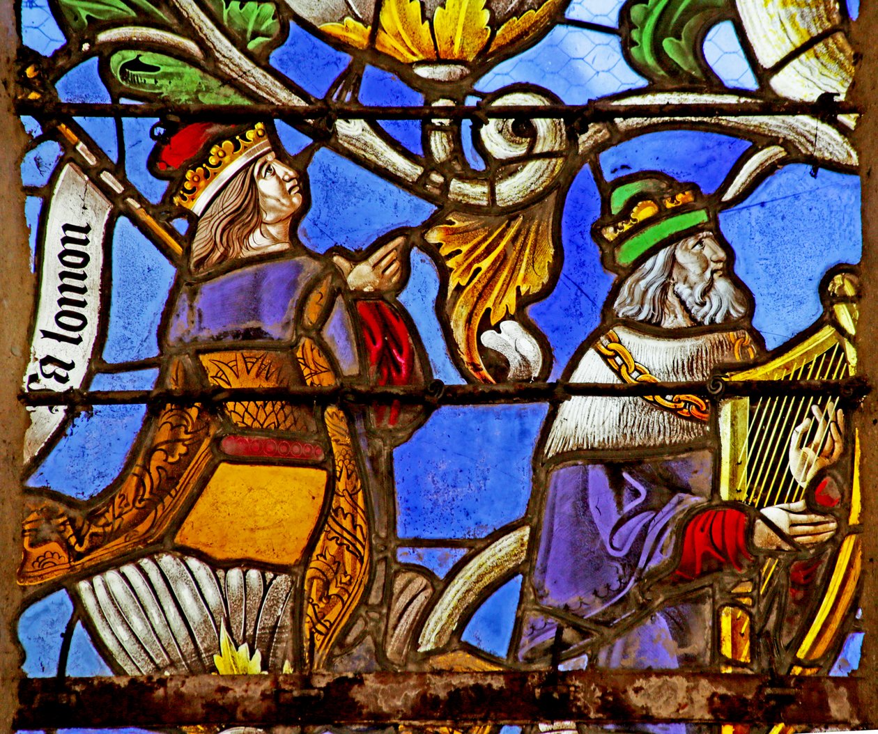 Vindue, der forestiller David og Salomon på Isajs træ af French School