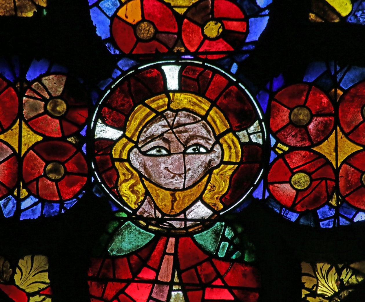 Vindue, der forestiller Kristi hoved, ca. 1290 af French School