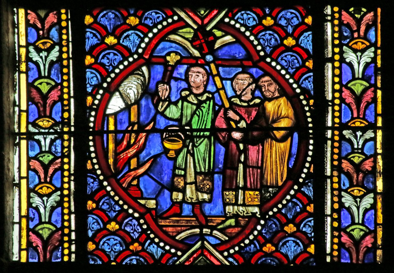 Vindue, der viser en scene fra Saint Arthemes liv: En brand i byen Clermont nødvendiggør bevægelsen af de hellige relikvier. Et optog bærer relikvieskrinet og ankommer til bålet og b af French School