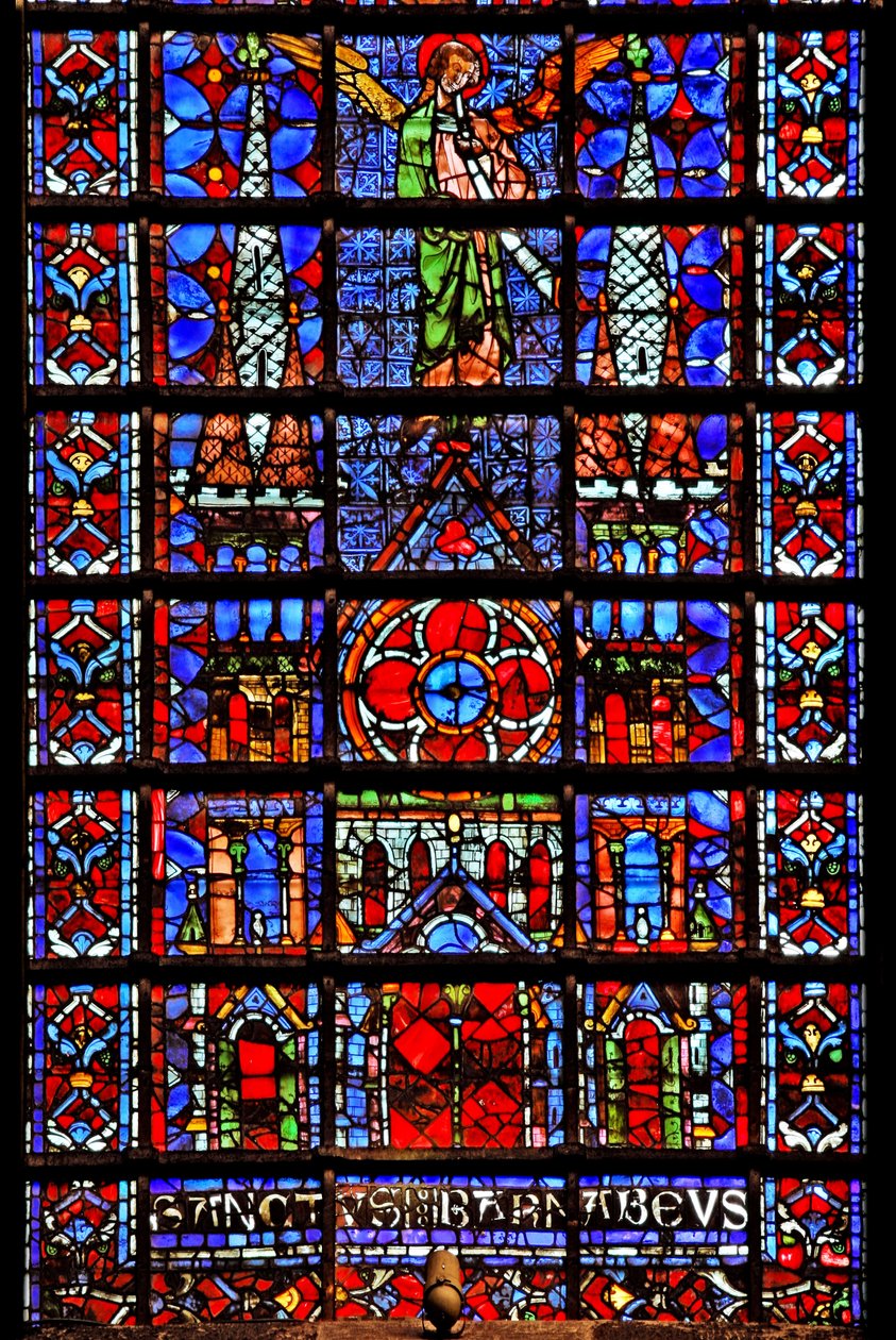 Vindue w107, der viser kirkens katedral i Therouanne af French School