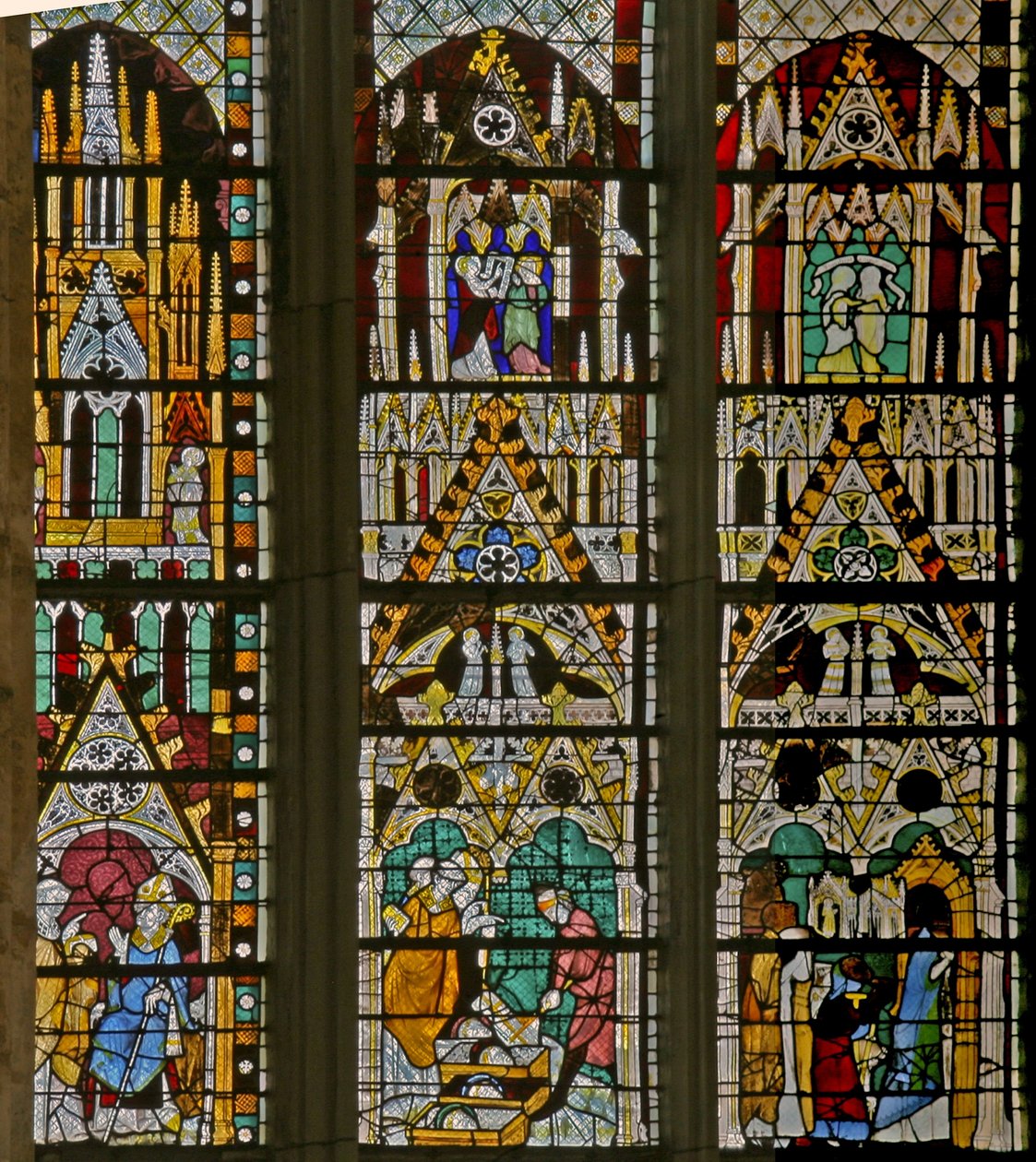 Vindue w17, der viser scener fra St. Stephens liv og historien om hans relikvier. af French School