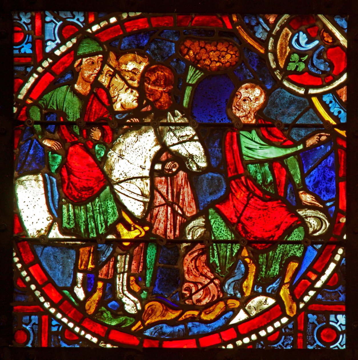 Vindue w1, der viser Skt. Paulus som Saulus ved Stefanus martyrium af French School