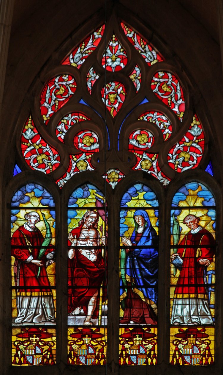 Vindue w200 viser Skt. Stefanus, opstandelsens Kristus, Jomfru Maria og en diakonhelgen af French School