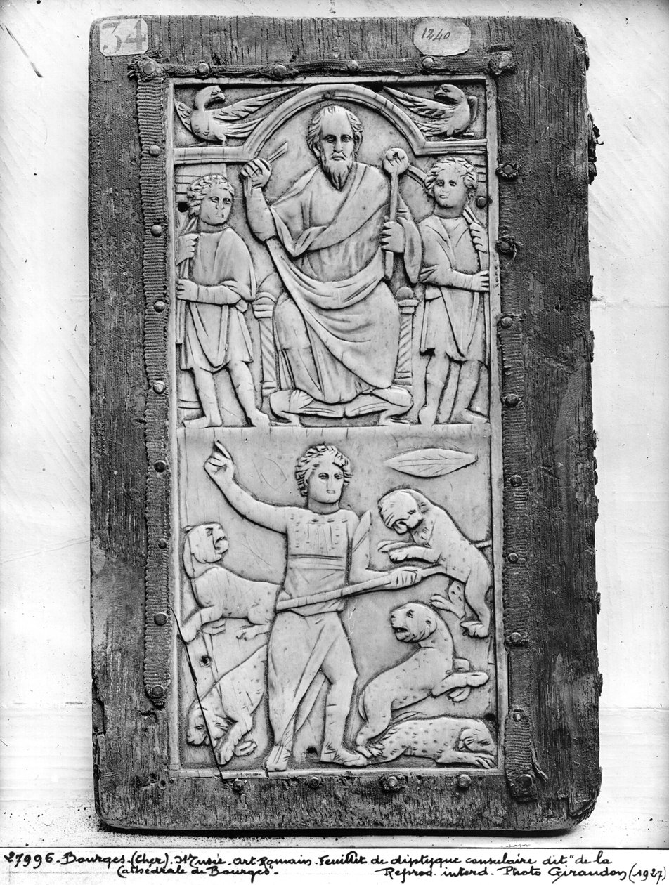 Konsulære ditykon af Aetius, venstre panel (se også 212283) af Gallo Roman