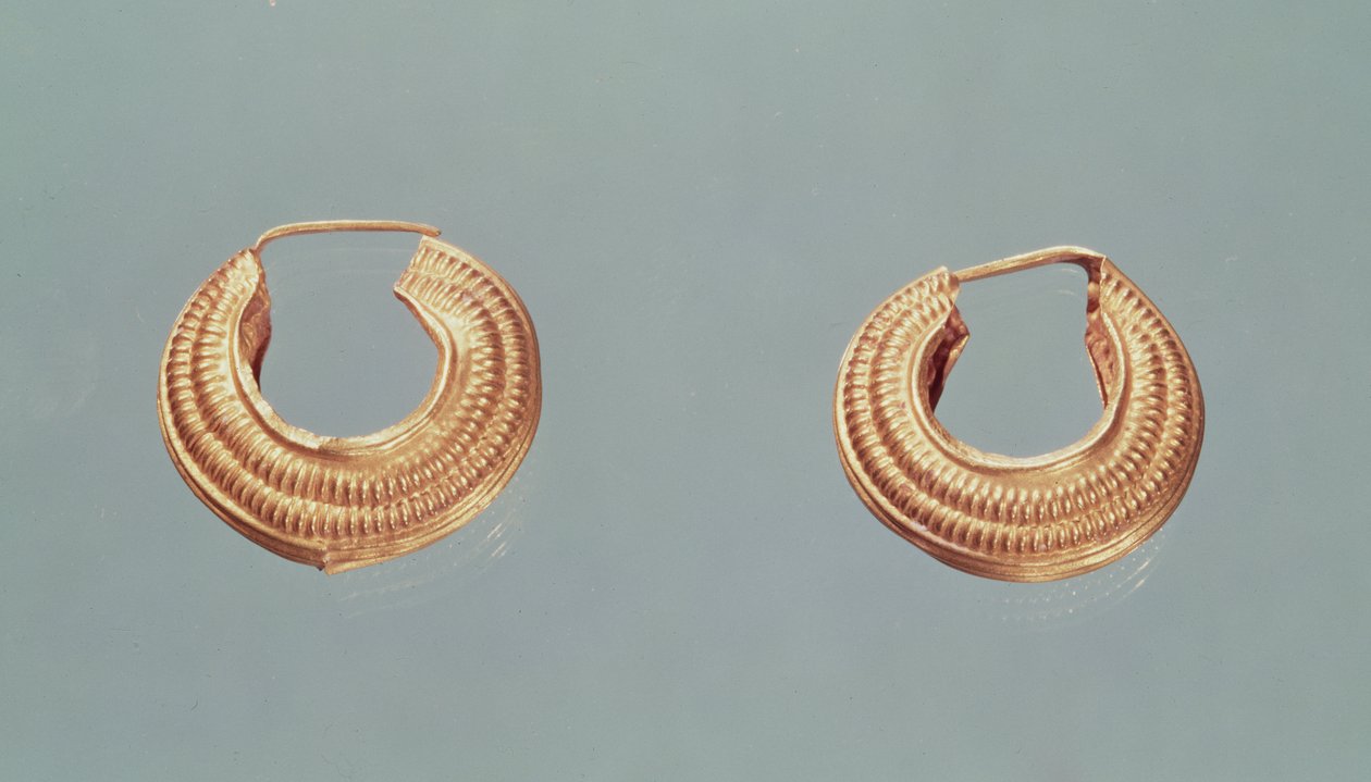 Et par øreringe, fra Saint-Jean-de-Tourbe, Tene I, ca. 475-0 f.Kr. (guld) af Gaulish