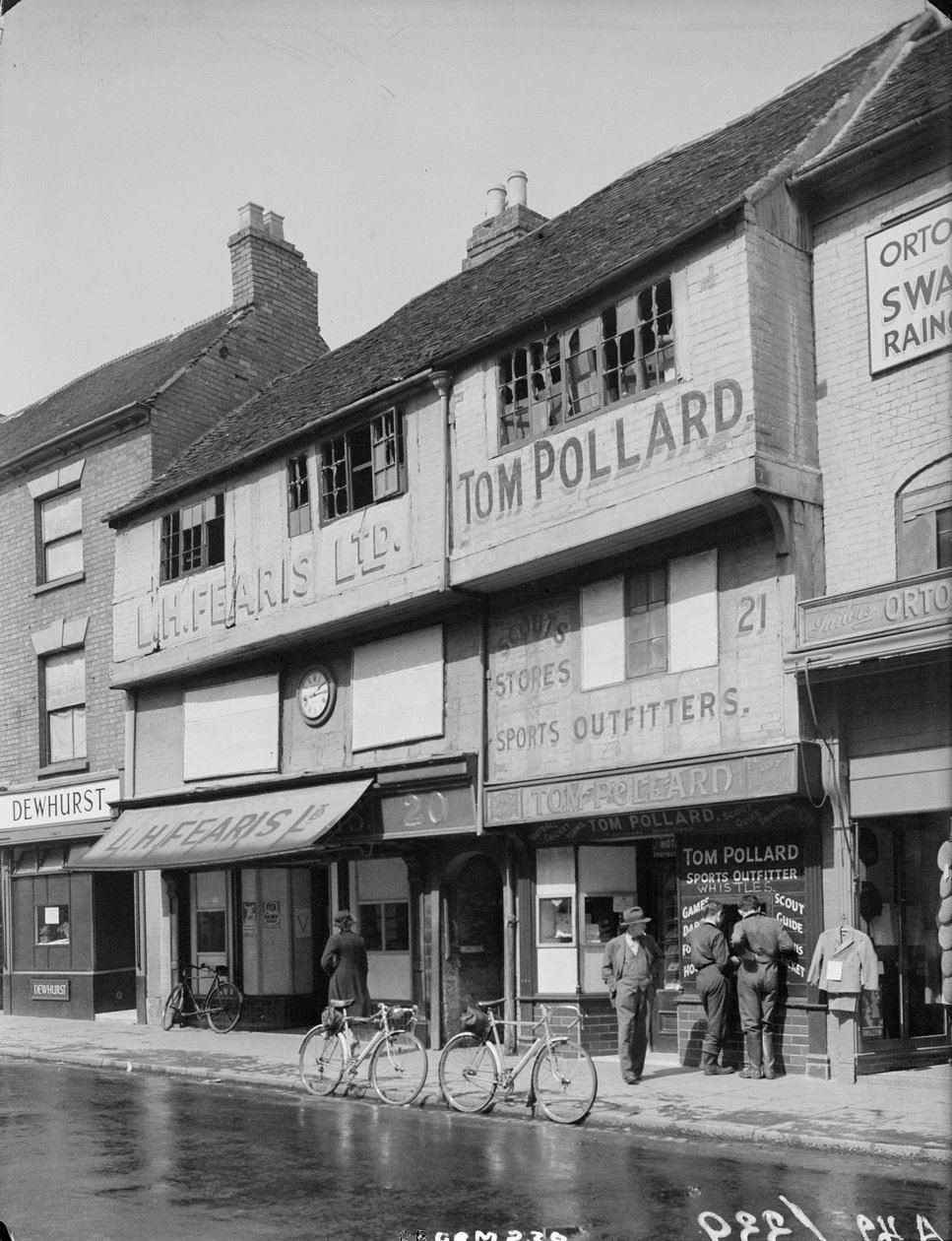 20-21 Jordan Well, Coventry, Coventry, Coventry, 1941. af George Bernard Mason