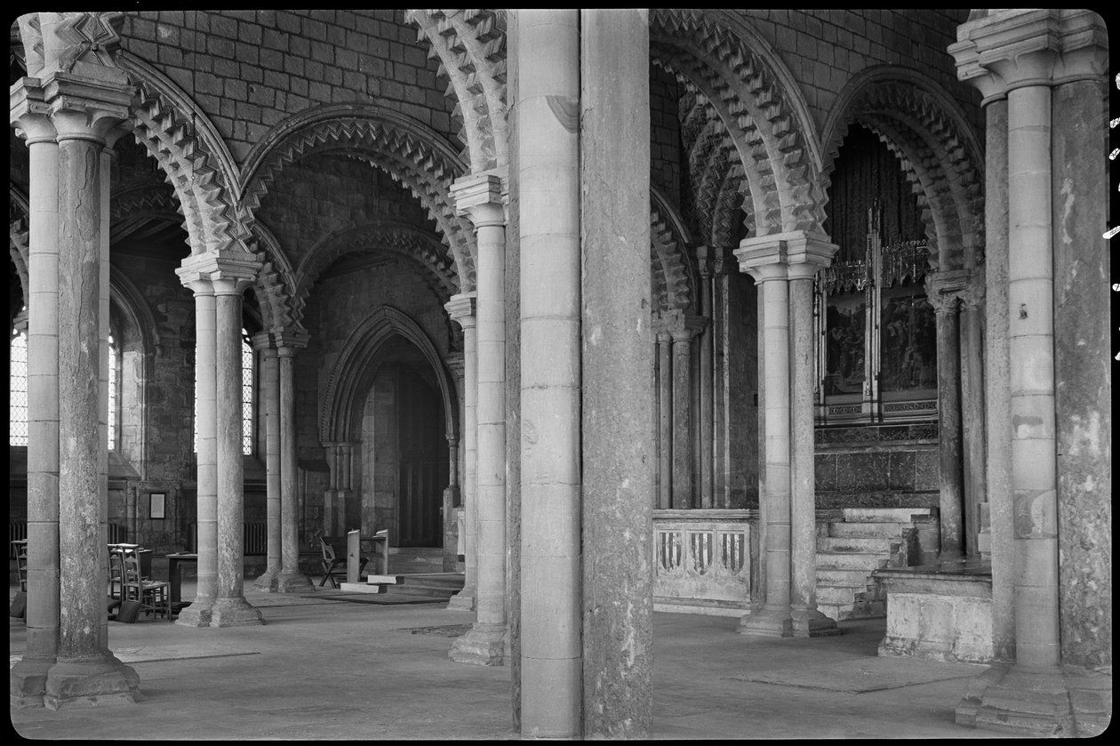 Durham Cathedral, Palace Green, Durham, 1942. af George Bernard Wood