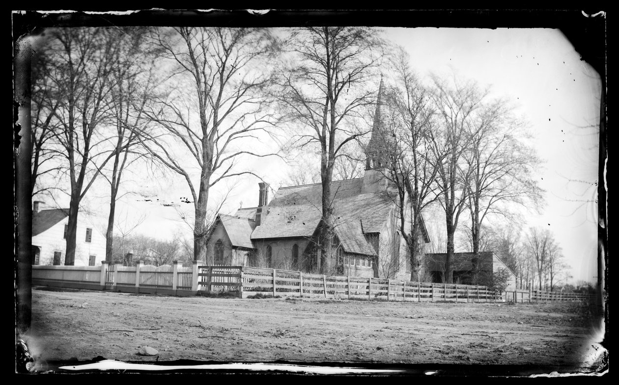 St. Pauls Church, Flatbush, Brooklyn, 1877 (vådkollosion negativ) af George Bradford Brainerd