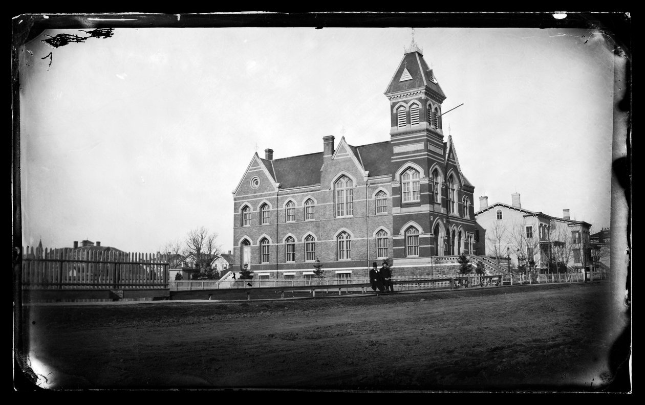 Rådhus, Flatbush, Brooklyn, ca. 1872-87 (vådkollosion negativ) af George Bradford Brainerd
