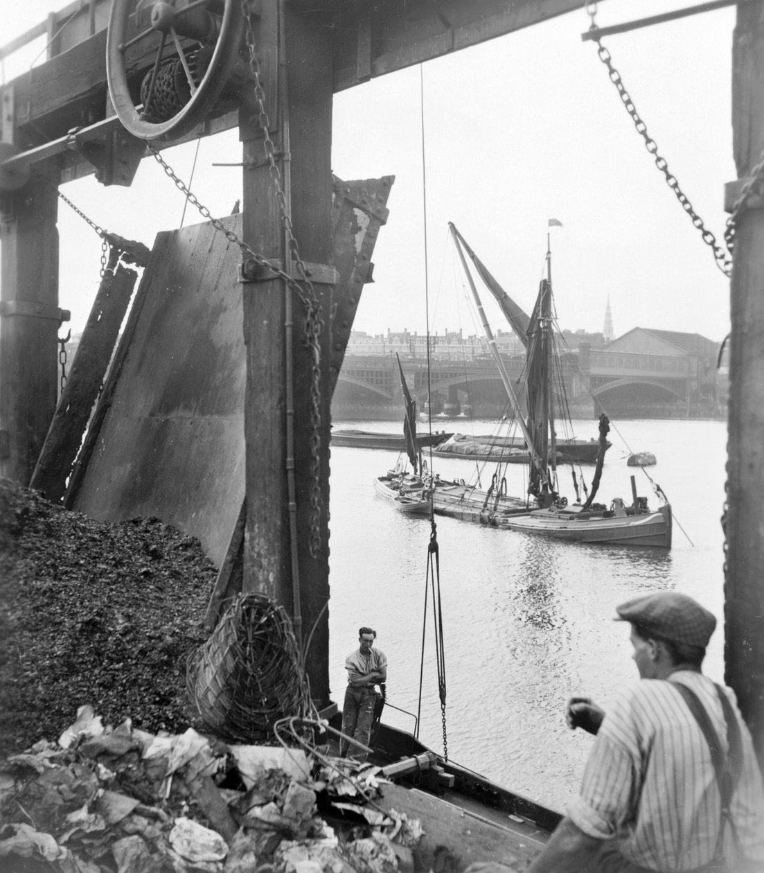 The South Bank, Lambeth, London, før 1933 af George Davison Reid