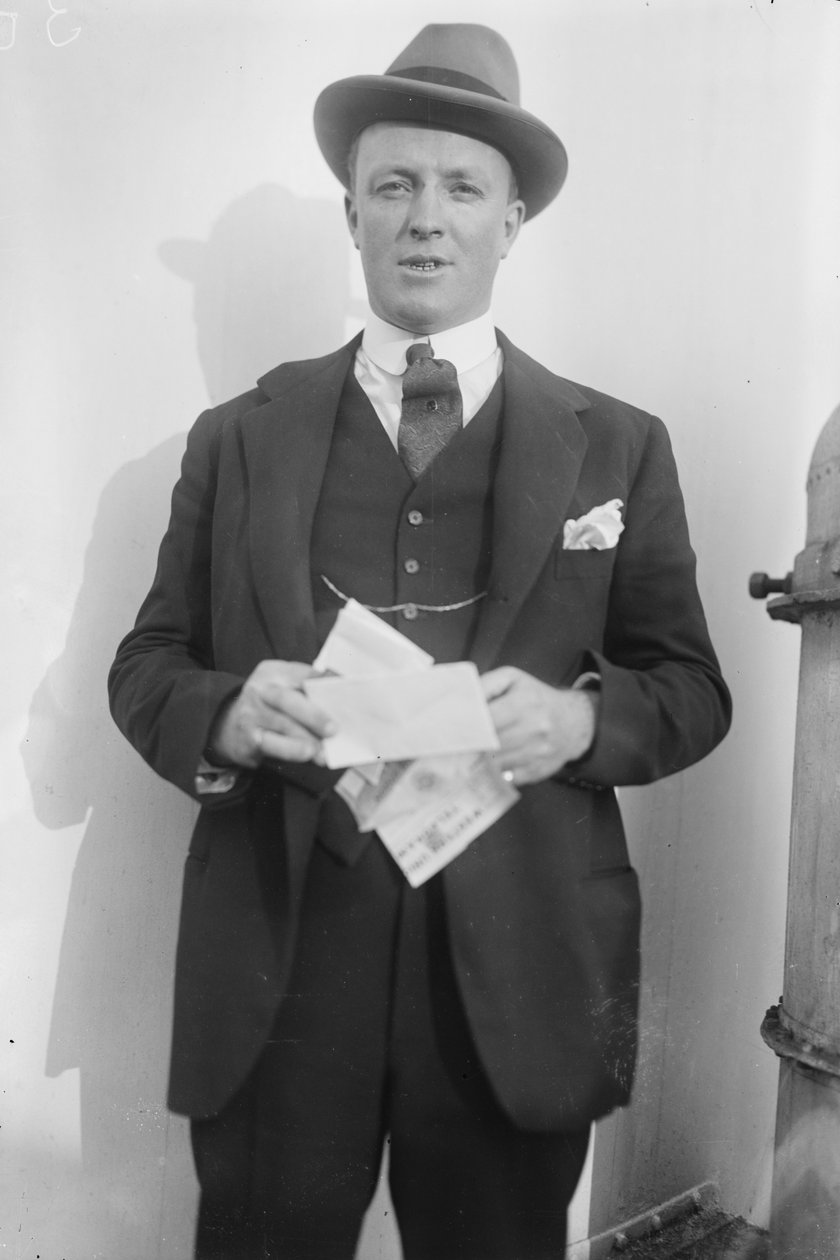Hugh Walpole, ca. 1920 af George Grantham Bain