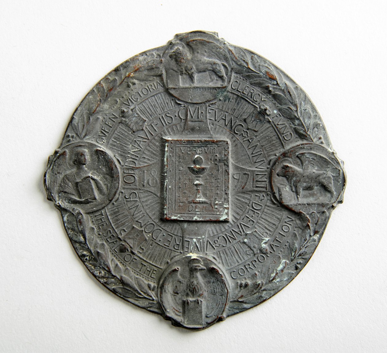 Segl for Queen Victoria Clergy Fund (kobber) af George James Frampton