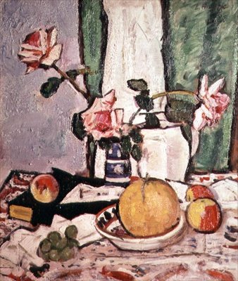 Stilleben med roser og en grapefrugt (olie på lærred) af George Leslie Hunter