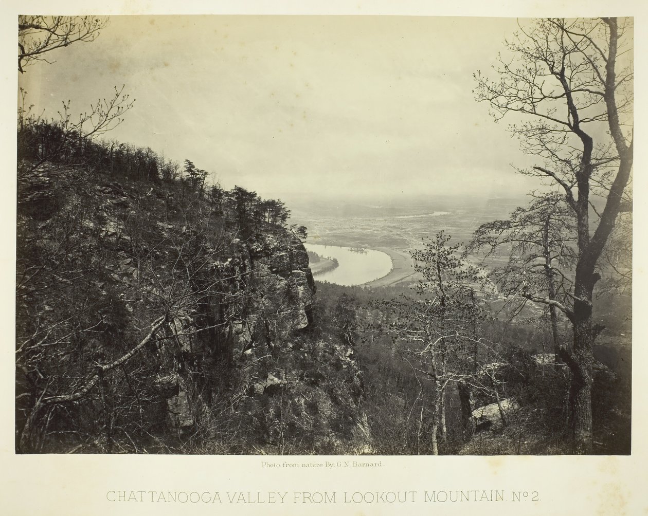 Chattanooga Valley fra Lookout Mountain, nr. 2, 186466. af George N. Barnard