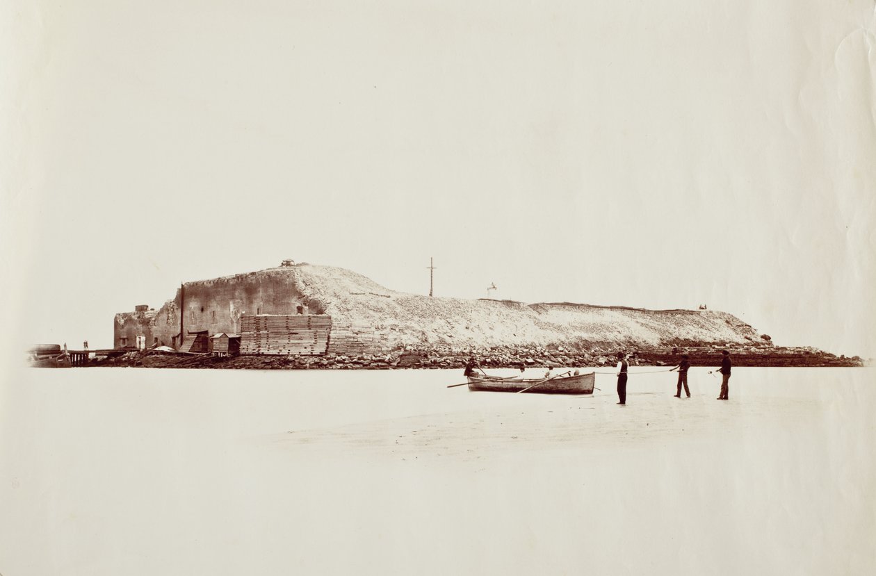 Fort Sumter, udsiden, 3 1/2 miles fra Charleston af George N. Barnard