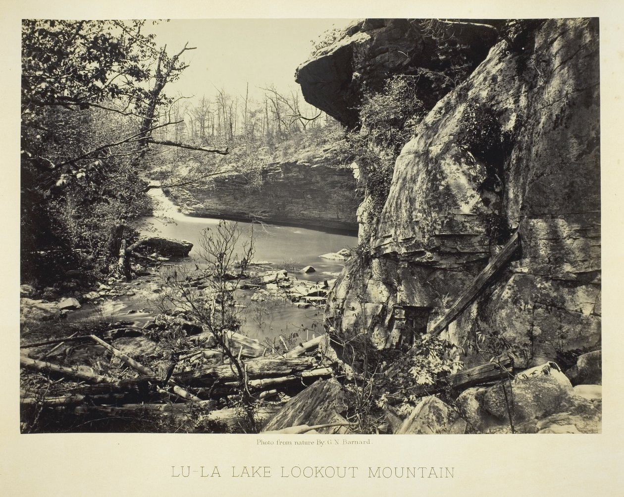 Lu-La Lake Lookout Mountain af George N. Barnard