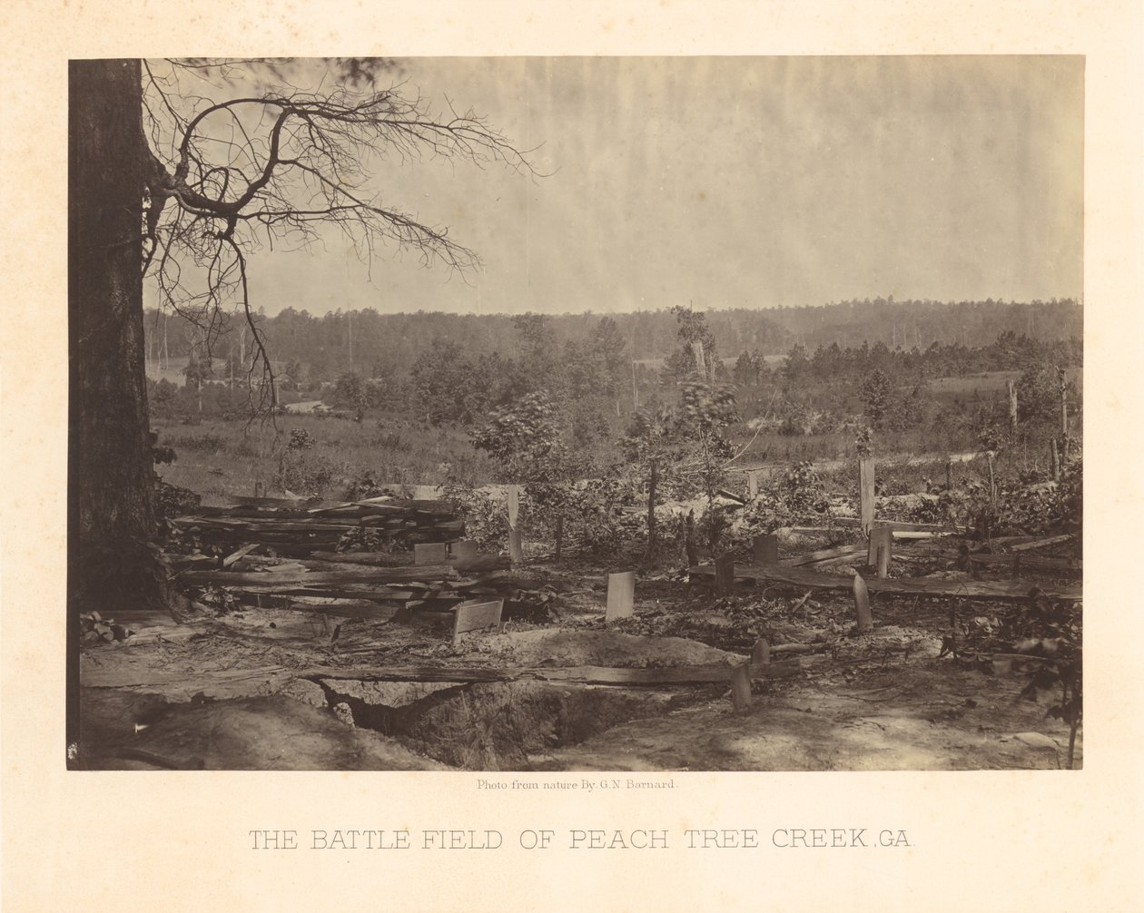 Slagmarken ved Peach Tree Creek, Georgia af George N. Barnard