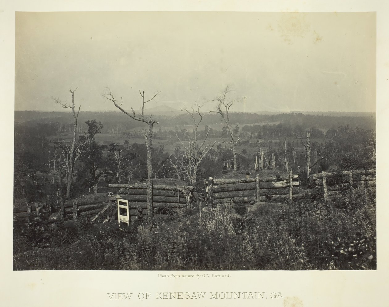 Udsigt over Kenesaw Mountain, Ga., 1866. af George N. Barnard