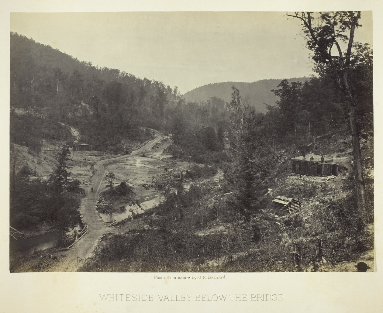 Whiteside Valley nedenfor broen af George N. Barnard